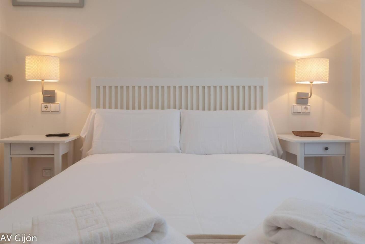 Apartament Av San Agustin 12